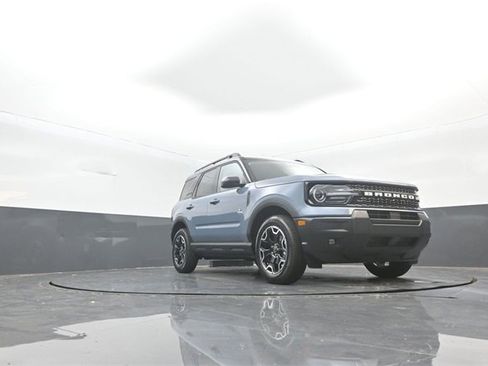 New 2025 Ford Bronco Sport Outer Banks image 31