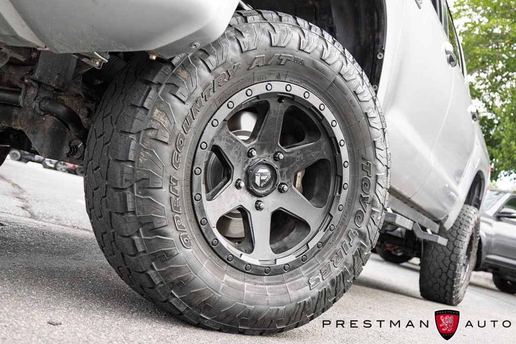Used 2020 Toyota Tundra Platinum AWD/4WD image 5