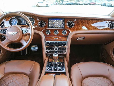 Used 2014 Bentley Mulsanne RWD image 13