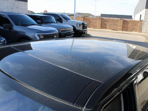 Used 2015 Land Rover Range Rover Evoque Pure Plus image 4