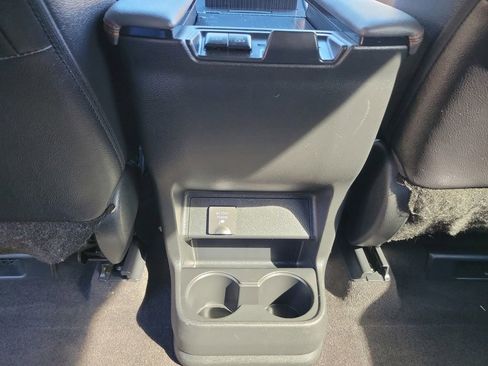 Used 2021 Toyota Sienna XSE w/ XSE Plus Package image 12