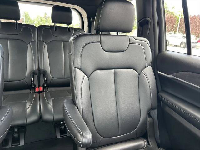 Certified 2024 Jeep Grand Cherokee L Limited RWD image 14