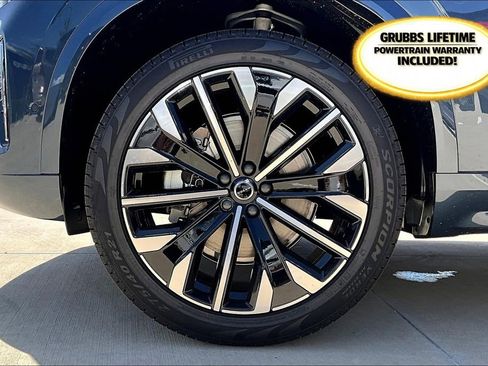 New 2026 Volvo XC90 B6 Plus w/ Protection Package Premier image 25