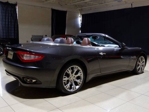 Used 2012 Maserati GranTurismo Convertible RWD image 24