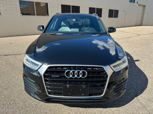 Used 2016 Audi Q3 2.0T Prestige w/ Prestige Package AWD/4WD image 2