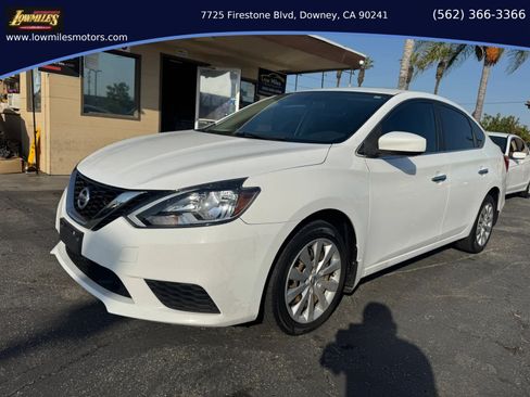 Used 2018 Nissan Sentra S FWD image 1