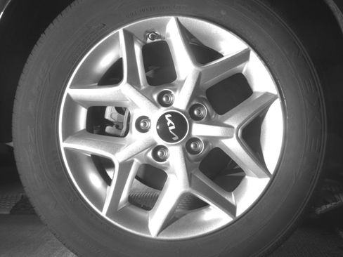 Used 2025 Kia Soul LX w/ LX Technology Package FWD image 18