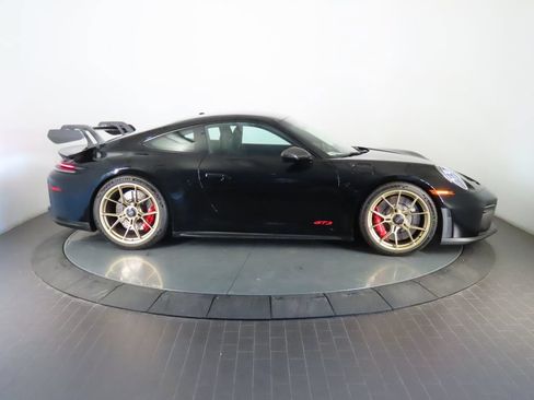 Certified 2026 Porsche 911 GT3 RWD image 8