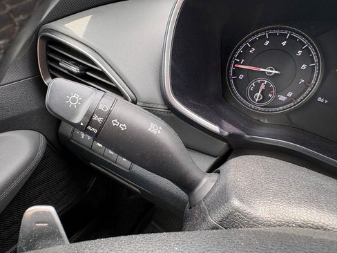 Used 2023 Hyundai Santa Fe SEL FWD image 33