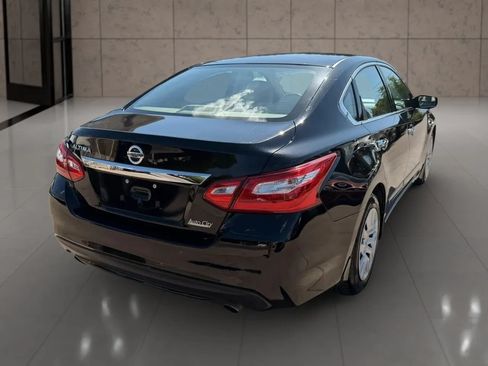 Used 2016 Nissan Altima 2.5 S w/ Power Driver Seat Package FWD image 13