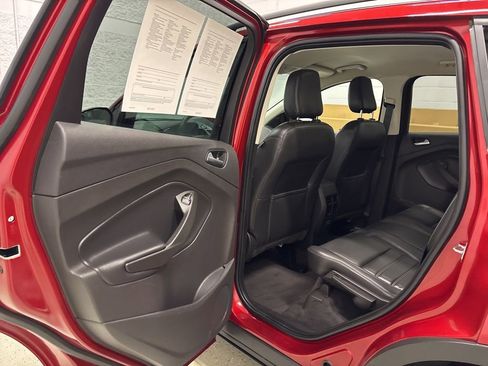 Used 2019 Ford Escape SEL AWD/4WD image 30