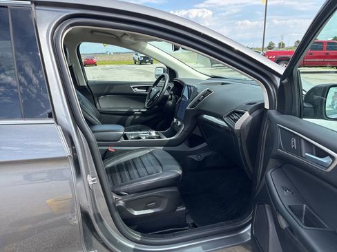 Used 2024 Ford Edge SEL image 18