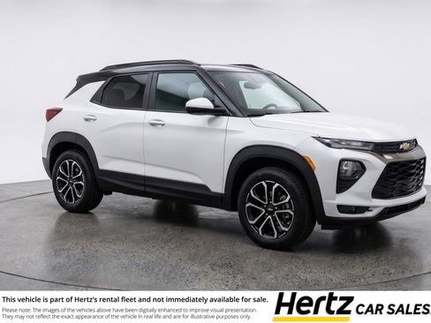 Used 2025 Chevrolet TrailBlazer LT FWD image 1