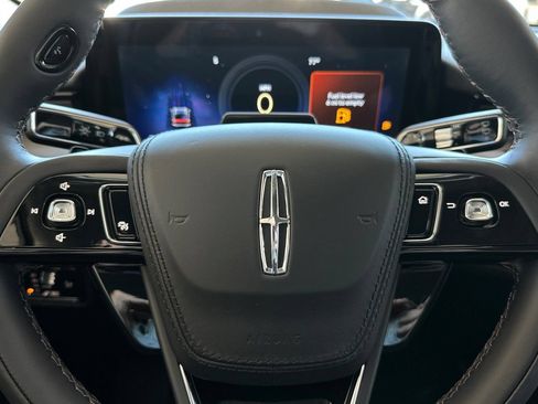 New 2026 Lincoln Aviator AWD image 24
