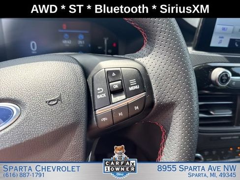 Used 2025 Ford Escape ST-Line AWD/4WD image 17