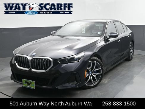 Used 2025 BMW i5 xDrive40 w/ M Sport Package AWD/4WD image 1
