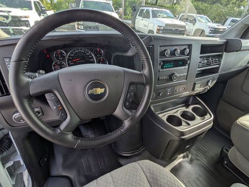 Used 2023 Chevrolet Express 3500 w/ Power Convenience Package image 15