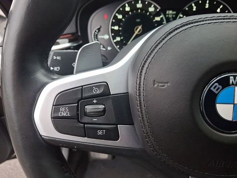 Used 2019 BMW 540i w/ M Sport Package image 20