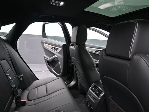 New 2024 Jaguar XF R-Dynamic SE image 13