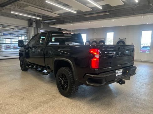 Certified 2021 Chevrolet Silverado 2500 LTZ w/ LTZ Plus Package AWD/4WD image 10