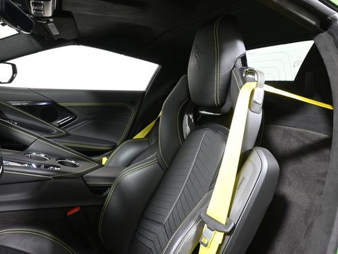 Used 2026 Chevrolet Corvette Z06 w/ Stealth Interior Trim Package RWD image 5