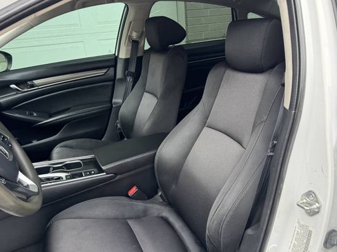 Used 2020 Honda Accord LX image 12