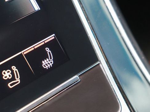 Used 2022 Audi RS Q8 AWD/4WD image 18