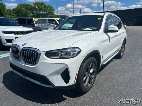 Used 2023 BMW X3 xDrive30i w/ Premium Package AWD/4WD image 1