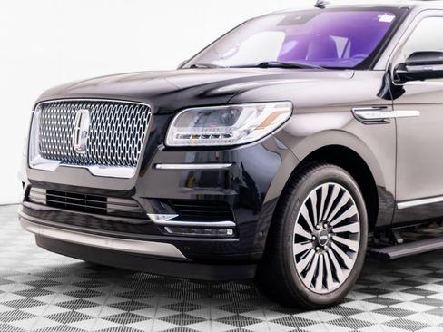 Used 2019 Lincoln Navigator Reserve AWD/4WD image 37