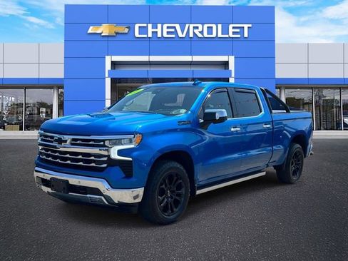 Certified 2023 Chevrolet Silverado 1500 LTZ w/ LTZ Premium Package AWD/4WD image 2