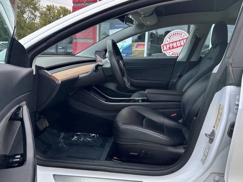 Used 2020 Tesla Model 3 Long Range image 12