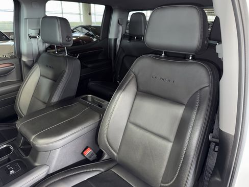 Used 2024 GMC Sierra 1500 Denali RWD image 32