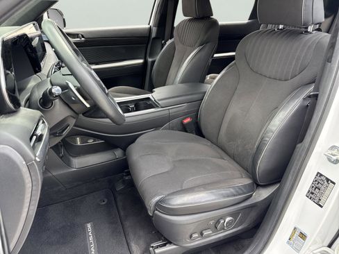 Used 2024 Hyundai Palisade Calligraphy AWD/4WD image 24