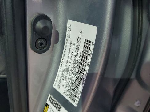 Used 2021 Toyota Tacoma SR5 image 18