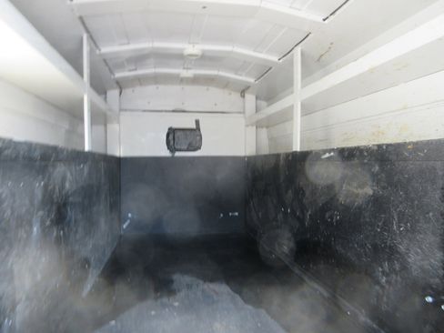 Used 2015 Ford E-350 and Econoline 350 Super Duty image 23