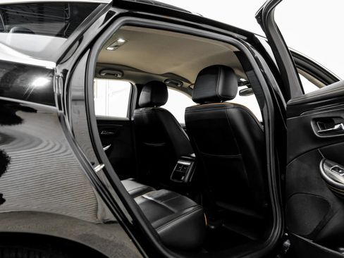 Used 2017 Chevrolet Impala Premier FWD image 44