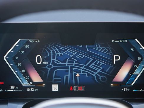 Used 2025 BMW X3 xDrive30i w/ Premium Package image 16