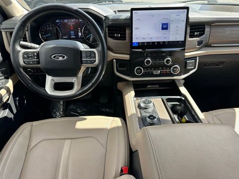Used 2024 Ford Expedition Max Limited AWD/4WD image 25