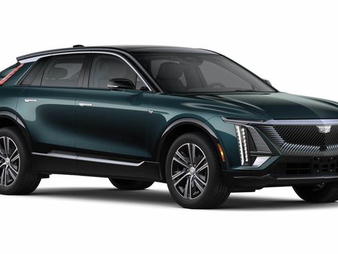 New 2026 Cadillac Lyriq Premium Luxury image 34