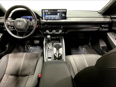 Used 2023 Honda Accord Sport image 15