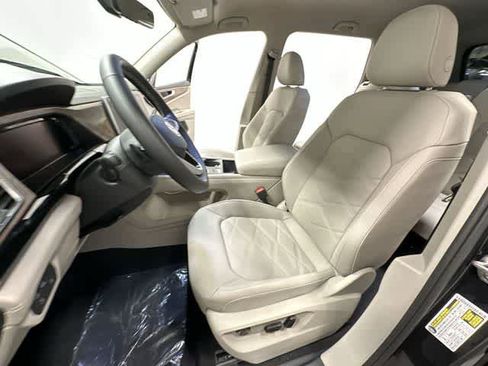 New 2026 Volkswagen Atlas SE AWD/4WD image 16