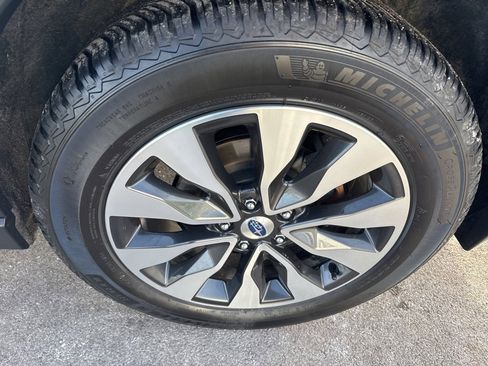 Used 2024 Subaru Outback Touring image 38