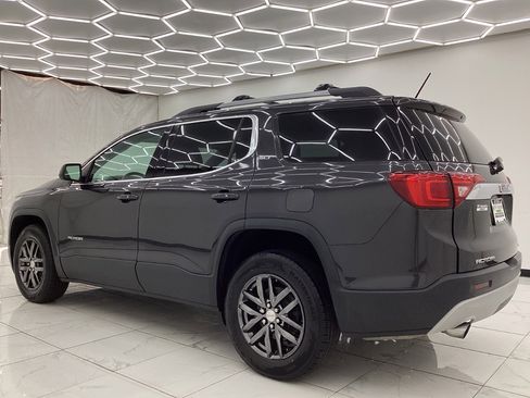 Used 2017 GMC Acadia SLT AWD/4WD image 11