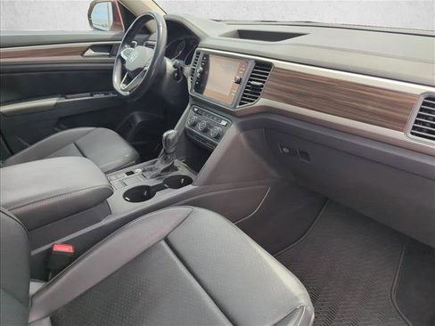 Used 2021 Volkswagen Atlas SE w/ Towing Package FWD image 23