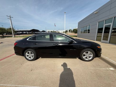 Used 2024 Chevrolet Malibu LT FWD image 7