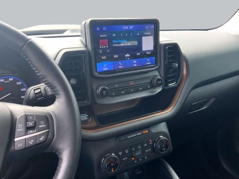 Used 2022 Ford Bronco Sport Outer Banks AWD/4WD image 7