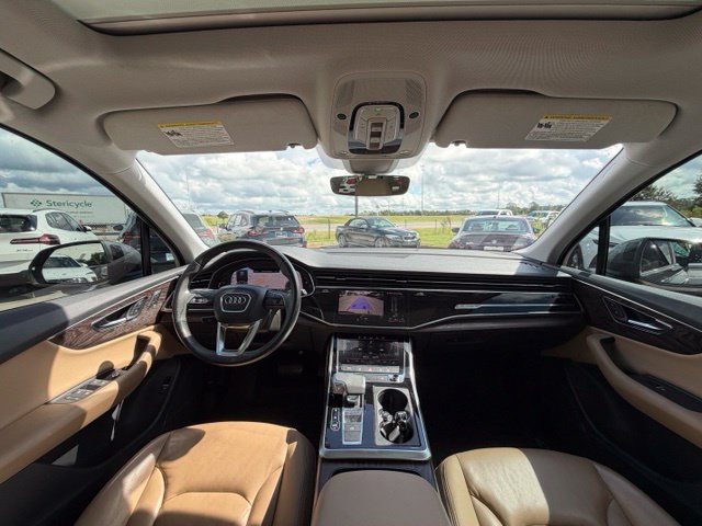 Used 2020 Audi Q7 3.0T Premium AWD/4WD image 27