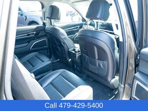 Used 2025 Kia Telluride S AWD/4WD image 41