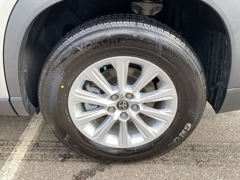 Used 2025 Toyota Grand Highlander XLE image 15