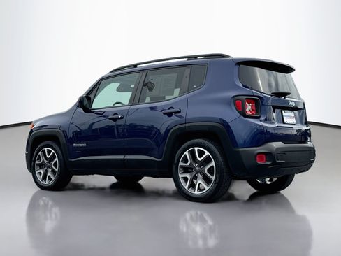 Used 2016 Jeep Renegade Latitude w/ Popular Equipment Group FWD image 5
